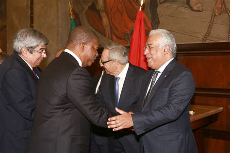 presidente da assembleia da república angola